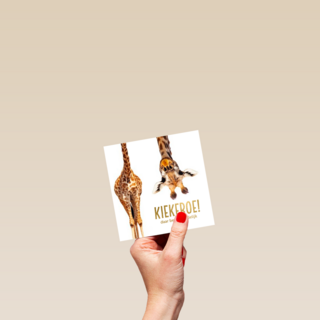 geboorte giraffe kiekeboe