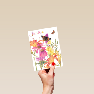 voor de jarige gekleurde bloemen en vlinders
