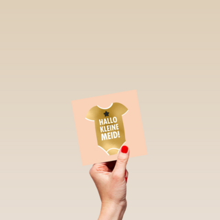 hallo kleine meid met je gouden romper