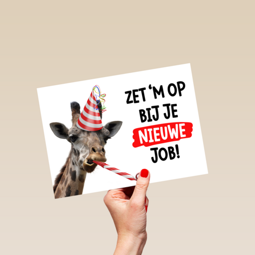 nieuwe baan kaart giraf met feesthoedje