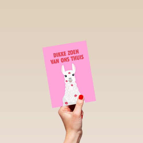 dikke zoen van ons thuis alpaca