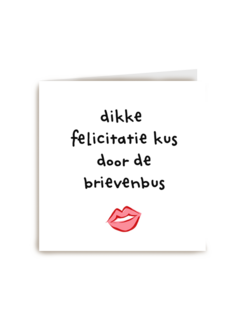 Felicitatie kaart man vrouw dikke felicitatiekus door de brievenbus