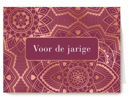 verjaardag kaart stijlvol bloemenpatroon