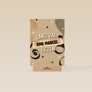 een verjaardagskaart met ballonnen