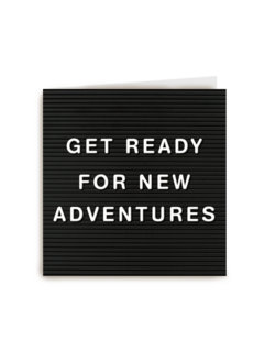 letterbord kaart met de tekst get ready for new adventures