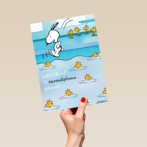 snoopy springt in zwembad