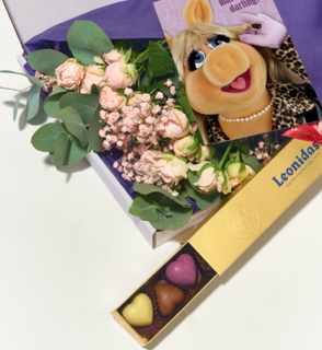 Brievenbusbloemen Ombre Rosa met Leonidas Chocolade Bonbons Hartjes 