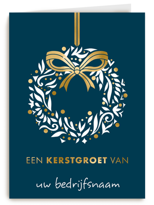 kerstkaart met krans op blauwe achtergrond