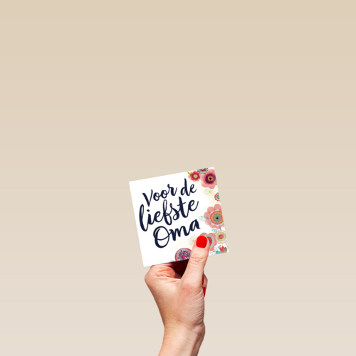 leuke vrolijke bloemen voor de allerliefste oma van de wereld