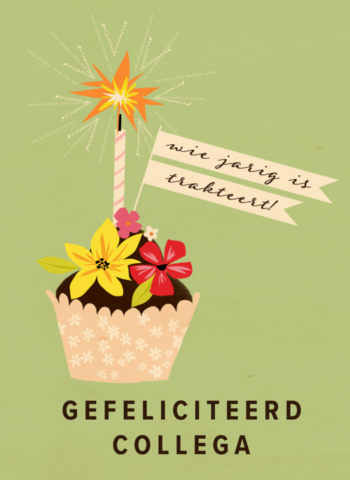een taartje met kaars en bloemen voor een collega