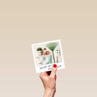 polaroid kaart pensioen in de tuin werken