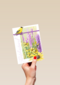 gele vogel met paarse bloemen