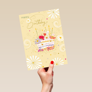 Verjaardagskaart vrouw taart met bloemen