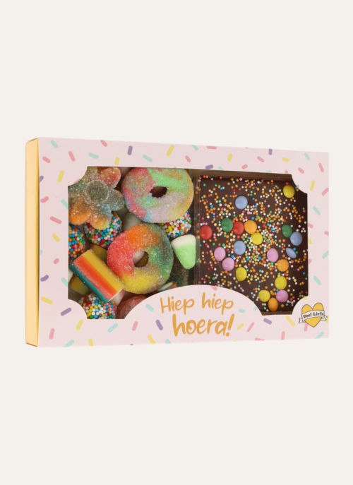 Brievenbus Snoep En Chocolade Hiep Hiep Hoera! | Veel Liefs Cadeau Chocolade |