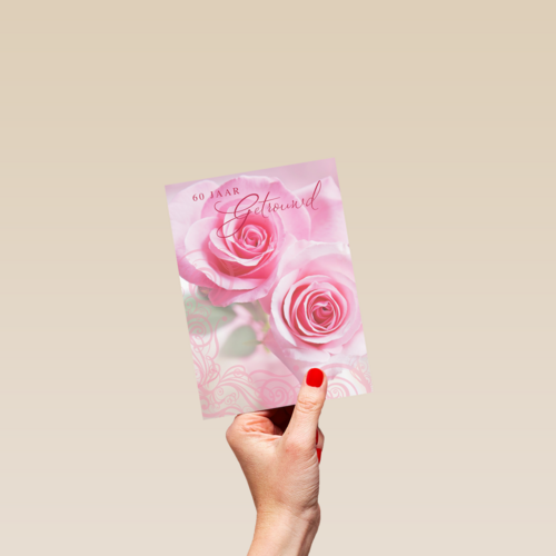 Roze rozen voor diamanten huwelijk