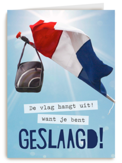 de vlag hangt uit geslaagd