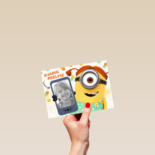 minion kaart meisje hashtag jarig hashtag selfie