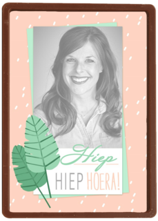 hiep hiep hoera blaadjes vrouw