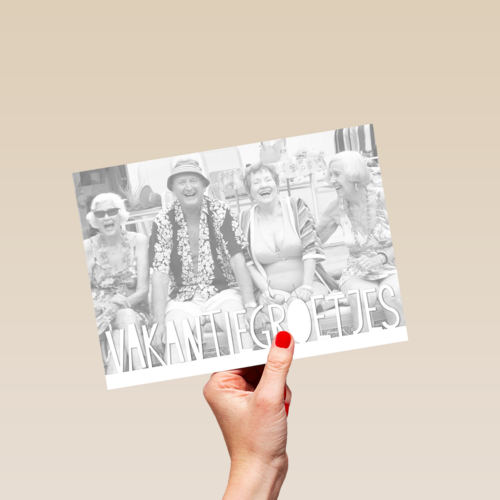vakantiegroetjes witte tekst fotokaart
