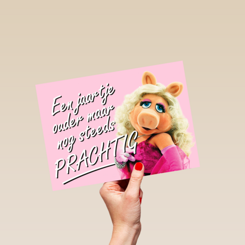 Miss Piggy kaart een jaartje ouder