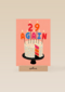29 again op een verjaardagstaart