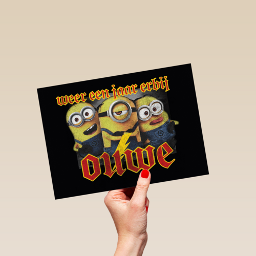 verjaardagskaart minions weer een jaar erbij ouwe