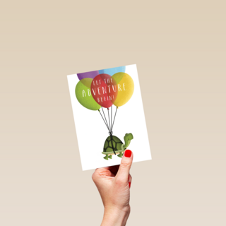 schildpad aan ballonnen
