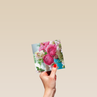 roze rozen bij elkaar