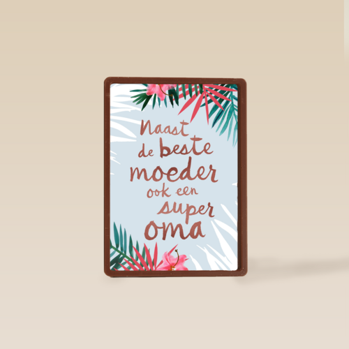 naast de beste moeder ook een superoma
