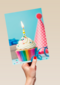 Verjaardagskaart man klassiek cupcake met kaarsje