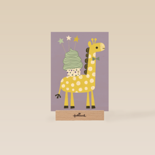 giraffe met cupcake