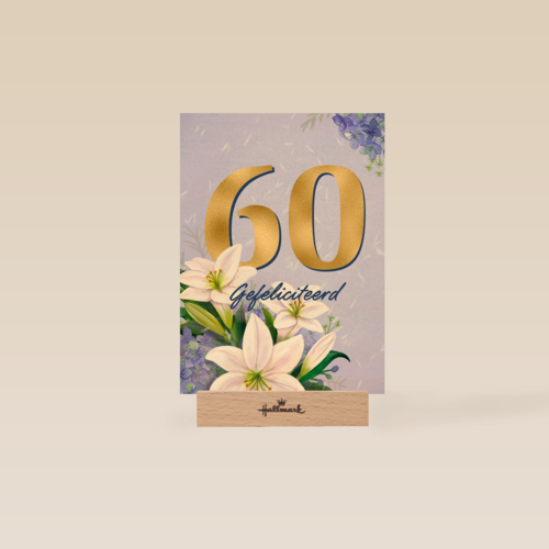 Verjaardagskaart klassiek 60 jaar vrouw gouden letters en bloemen
