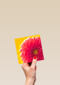 Blanco kaart rode dahlia