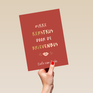 Dikke kerstkus brievenbus