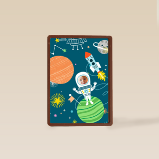 deze kleine astronaut is jarig