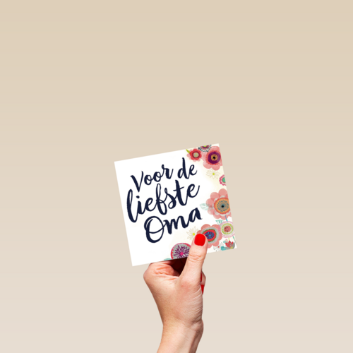 leuke vrolijke bloemen voor de allerliefste oma van de wereld