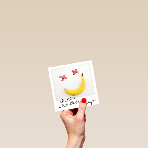 polaroid kaart lachen is het allerbeste medicijn