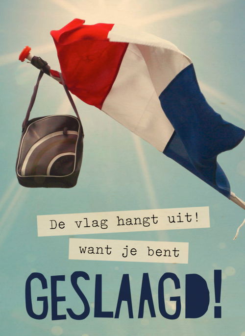 de vlag hangt uit geslaagd