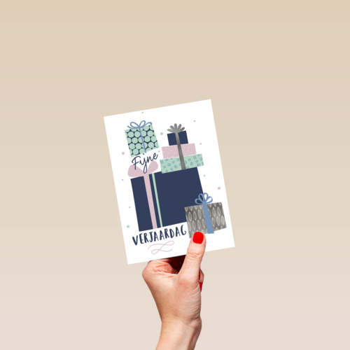 fijne verjaardag met deze cadeaus
