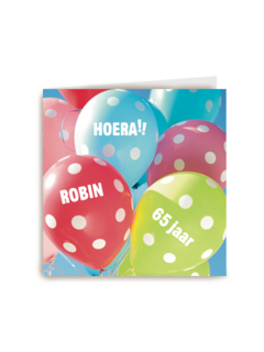 verjaardag leeftijd plus hoera ballonnen