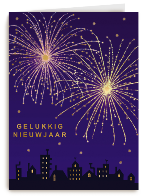 nachtelijke skyline met vuurwerk voor nieuwjaar