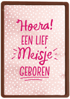 een grappig roze kaartje met de tekst hoera een lief meisje geboren