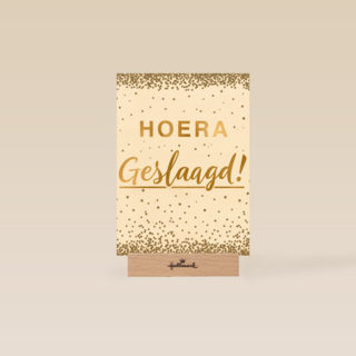 geslaagd kaart hoera geslaagd gouden letters