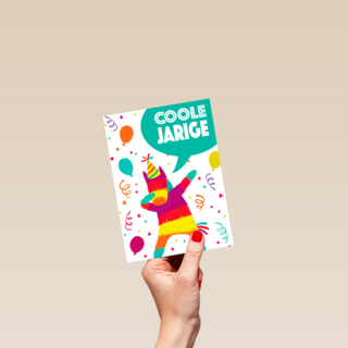 een leuke dab pinata verjaardag