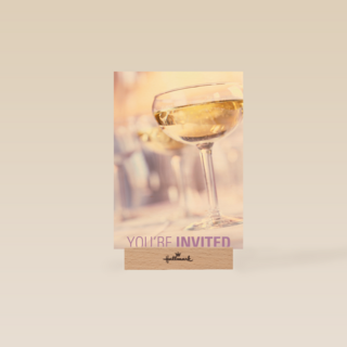 glazen witte wijn jubileum