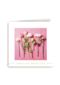 lente bloemen op roze achtergrond
