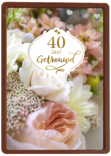 Huwelijkskaart 40 jaar getrouwd foto met bloemen