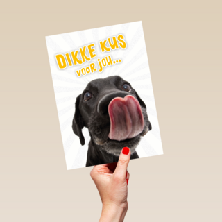 Beterschapskaart Lieve hond Dikke kus voor jou