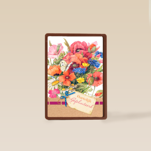 boeket met kaartje hartelijk gefeliciteerd