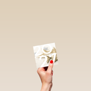 nieuwjaarskaart met gouden sterren en tekst gelukkig nieuwjaar 2025